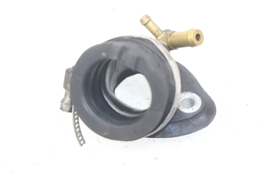 photo de PIPE D'ADMISSION PIAGGIO VESPA LX 125 (2005 - 2010)