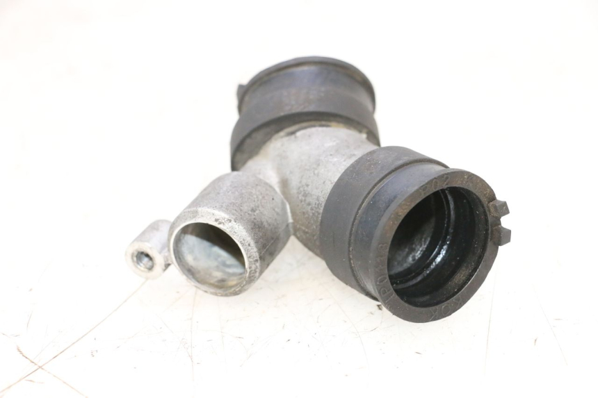 photo de PIPE ADMISSION PEUGEOT SATELIS COMPRESSOR K15 125 (2006 - 2009) - Zoom état d’usage