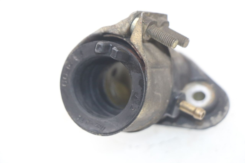 photo de PIPE ADMISSION HONDA SCV LEAD 100 (2003 - 2007)