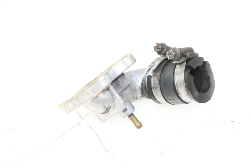 photo de PIPE ADMISSION PEUGEOT SPEEDFIGHT 2 AC 50 (2000 - 2009) - Zoom état d’usage