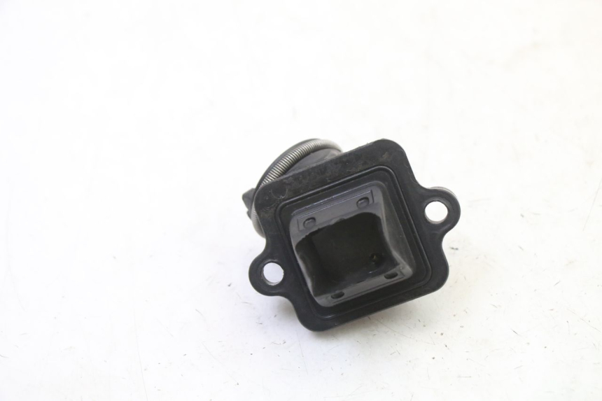 photo de PIPE ADMISSION PEUGEOT STREETZONE I 2T 50 (2018 - 2020)