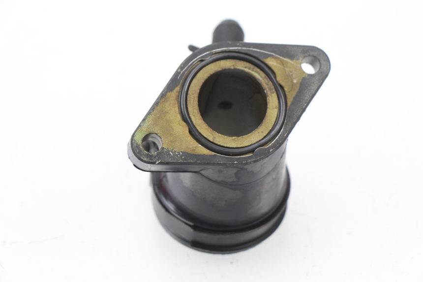 photo de PIPE ADMISSION YAMAHA TTR 125 (2000 - 2020) - Détail de la pièce