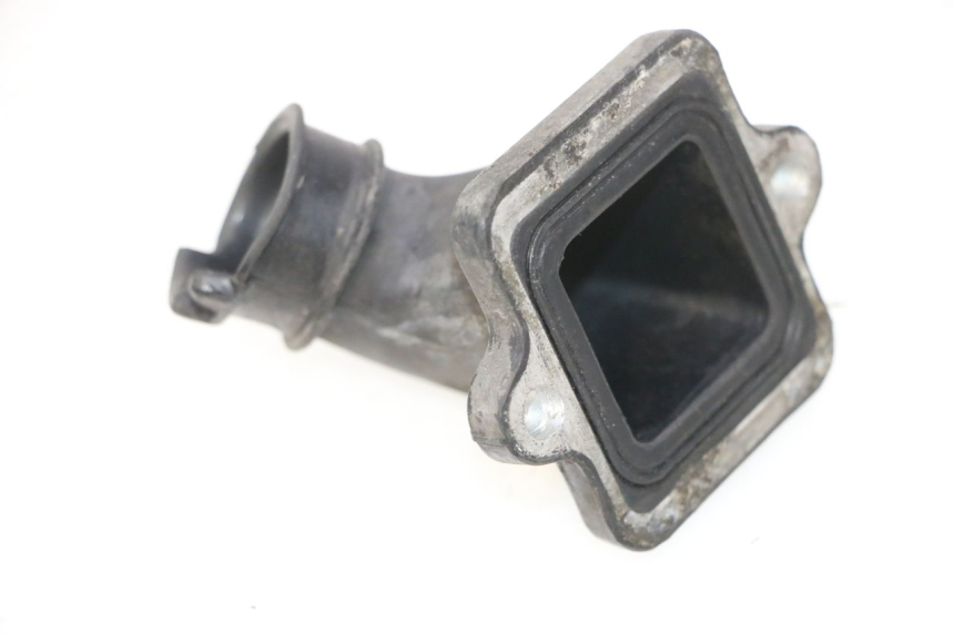 photo de PIPE ADMISSION PEUGEOT VIVACITY NEW 2T 50 (2008 - 2017) - Zoom état d’usage