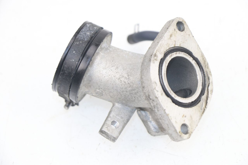 photo de PIPE D'ADMISSION YAMAHA XMAX X-MAX 125 (2006 - 2009)