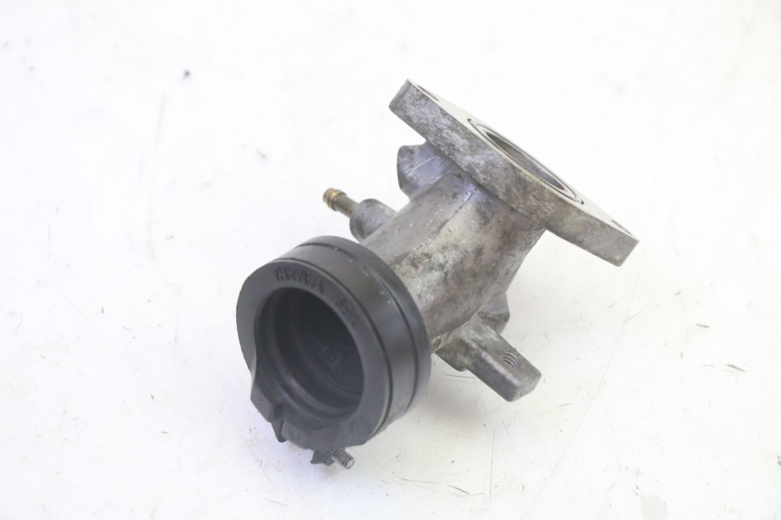 photo de PIPE D'ADMISSION YAMAHA XMAX X-MAX 125 (2006 - 2009)