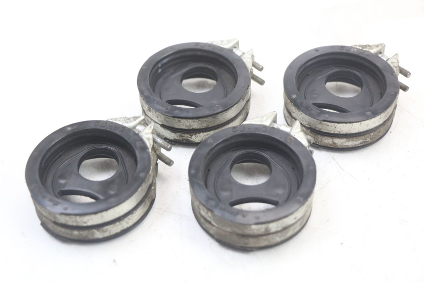 photo de PIPE D'ADMISSION YAMAHA FJR ABS 1300 (2006 - 2012)