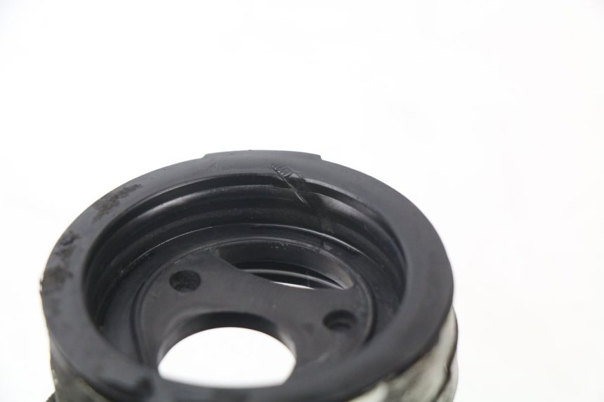 photo de PIPE D'ADMISSION YAMAHA FJR ABS 1300 (2006 - 2012)