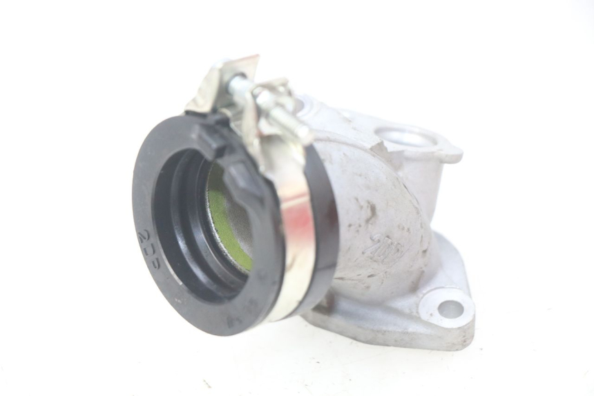 photo de PIPE D'ADMISSION YAMAHA N-MAX NMAX 125 (2017 - 2020)