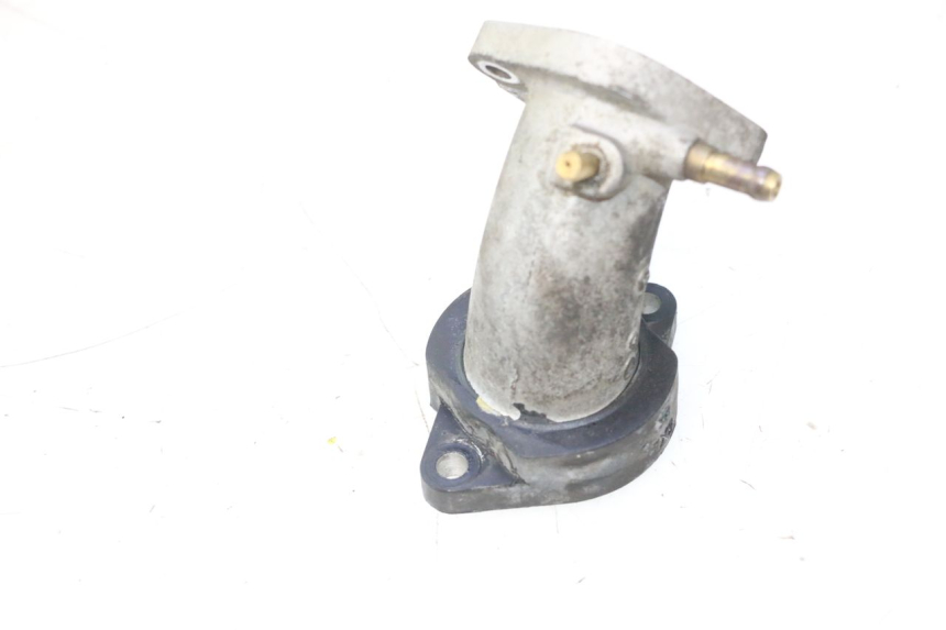 photo de PIPE ADMISSION YAMAHA YP MAJESTY 125 (2007 - 2010) - Zoom état d’usage