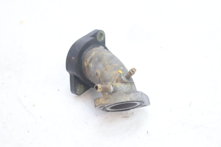 photo de PIPE D'ADMISSION YAMAHA YP MAJESTY 125 (2002 - 2006) - Détail de la pièce