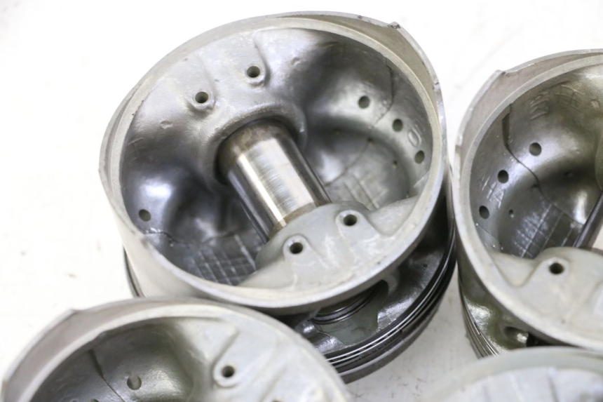 photo de PISTON YAMAHA FJ 36Y 1100 (1984 - 1985)