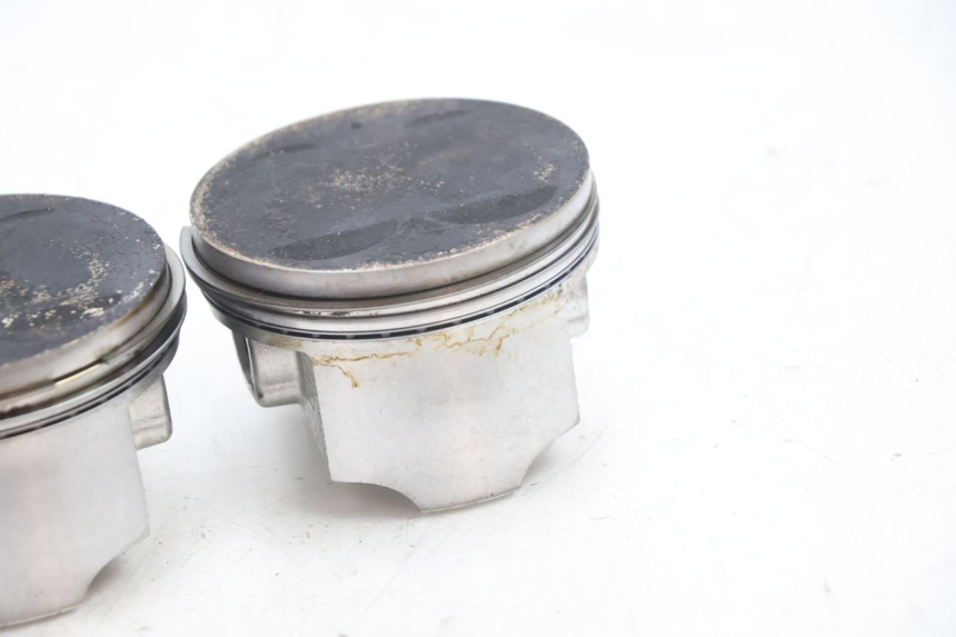 photo de PISTON SUZUKI GSF N BANDIT 1200 (2001 - 2005) - Vue rapprochée
