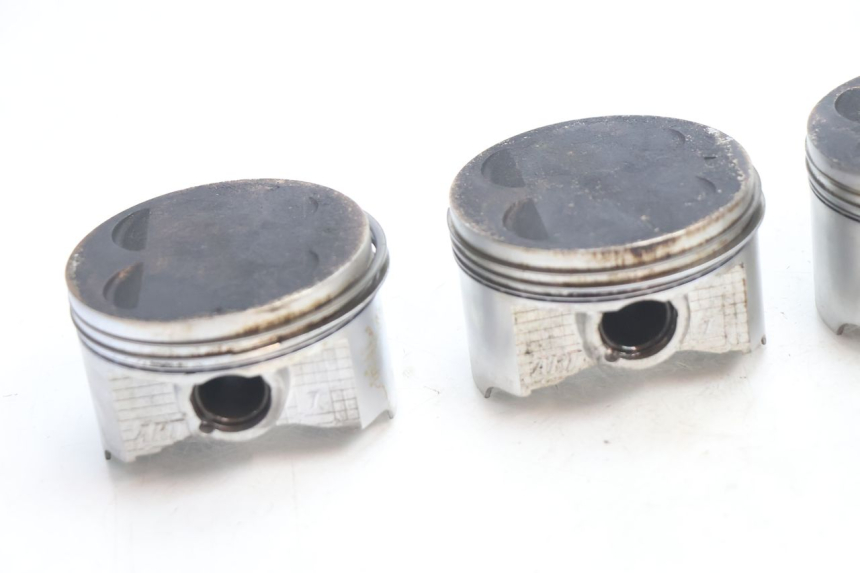 photo de PISTON SUZUKI GSF N BANDIT 1200 (2001 - 2005) - Zoom état d’usage