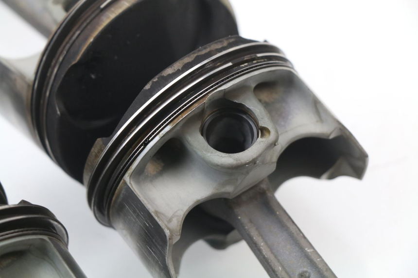 photo de PISTON HONDA CBR 929 RR FIREBLADE 900 (2000 - 2001)