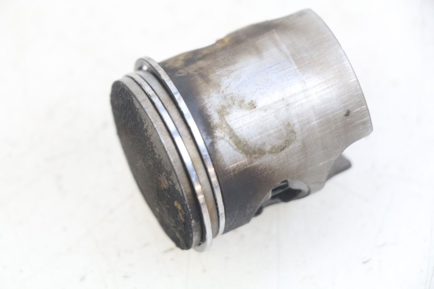 photo de PISTON PEUGEOT TKR TREKKER FURIOUS 50 (2005 - 2014) - Vue principale