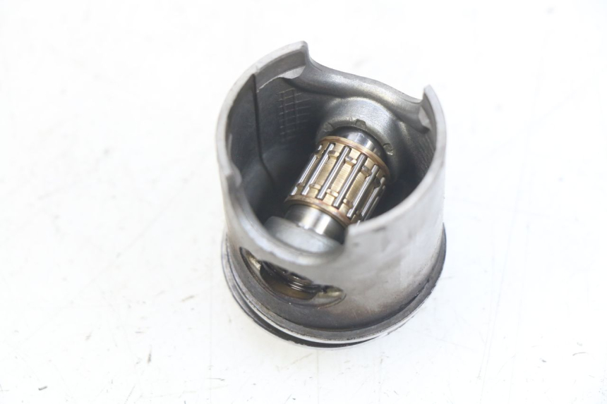 photo de PISTON PEUGEOT TKR TREKKER FURIOUS 50 (2005 - 2014) - Détail de la pièce