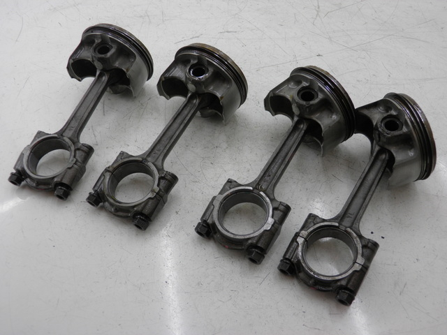 photo de PISTON YAMAHA FJR 1300 (2004 - 2005)