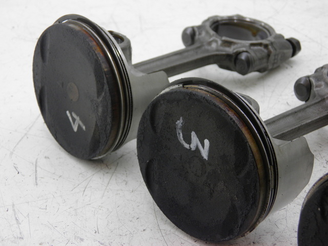 photo de PISTON YAMAHA FJR 1300 (2004 - 2005)