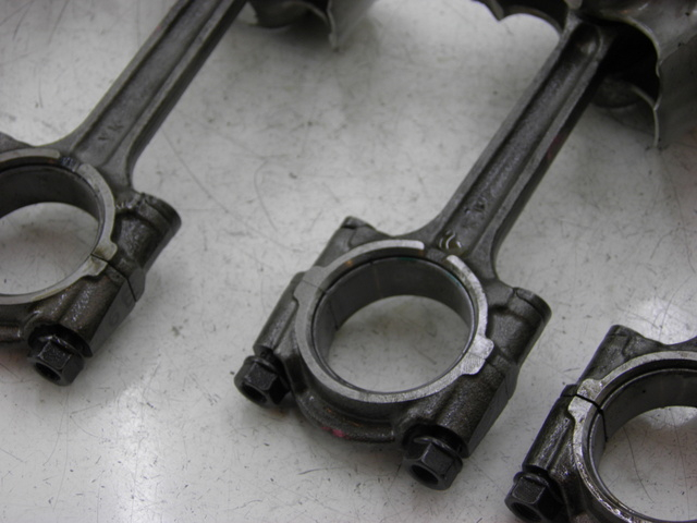photo de PISTON YAMAHA FJR 1300 (2004 - 2005)