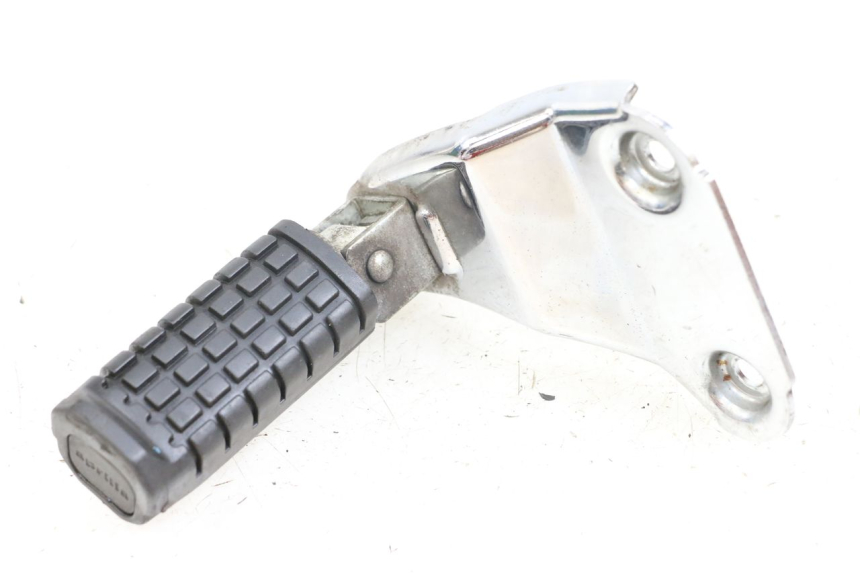 photo de PLATINE CALE PIED ARRIERE DROIT APRILIA CLASSIC 125 (1995 - 2001)