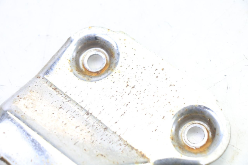 photo de PLATINE CALE PIED ARRIERE DROIT APRILIA CLASSIC 125 (1995 - 2001)