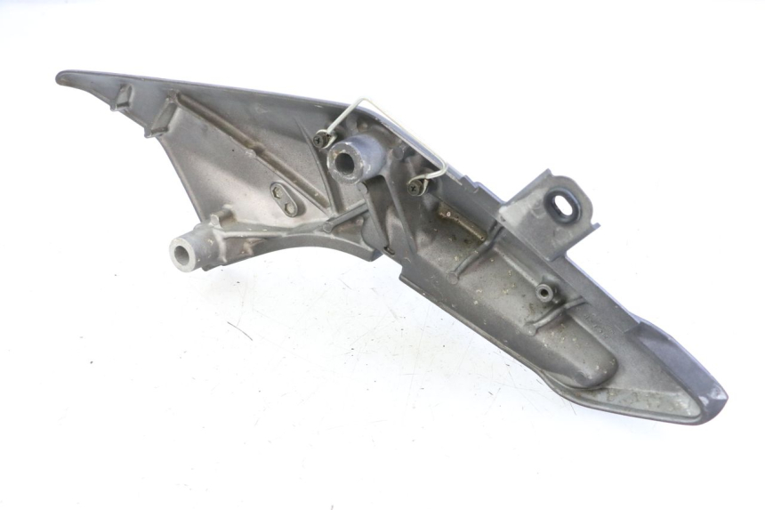 photo de PLATINE CALE PIED ARRIERE DROIT HONDA FJS SILVER WING SILVERWING 400 (2005 - 2008)