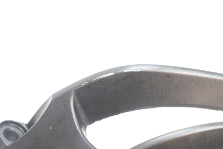 photo de PLATINE CALE PIED ARRIERE DROIT YAMAHA FZ8 800 (2010 - 2016) - Gros plan technique
