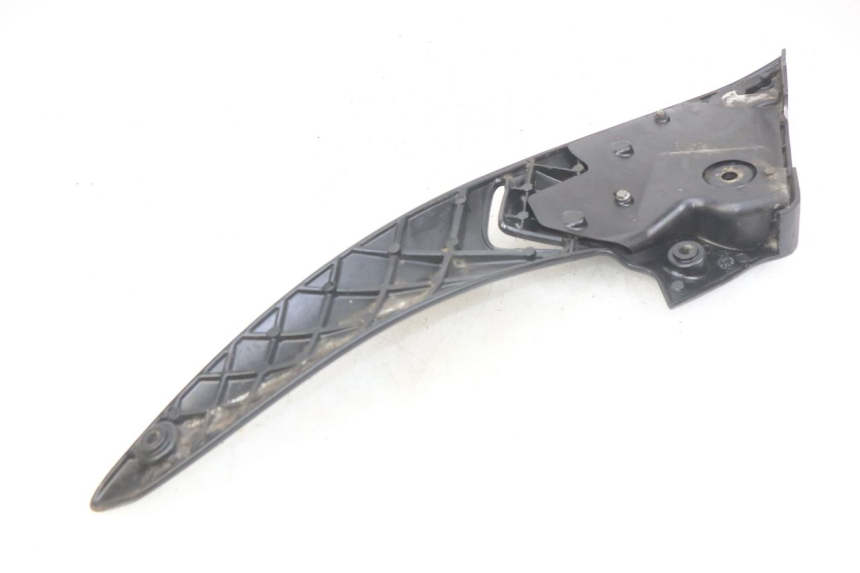 photo de PLATINE CALE PIED ARRIERE DROIT GILERA NEXUS 125 (2007 - 2009)
