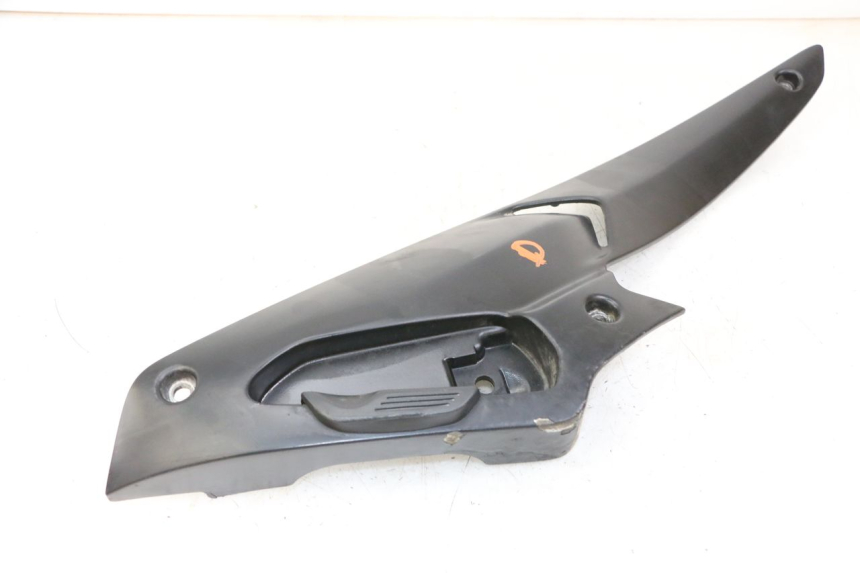 photo de PLATINE CALE PIED ARRIERE DROIT GILERA NEXUS 300 (2008 - 2013)