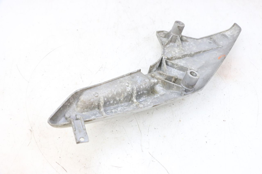 photo de PLATINE CALE PIED ARRIERE DROIT JM MOTORS GTS 125 (2015 - 2019) - Pièce contrôlée