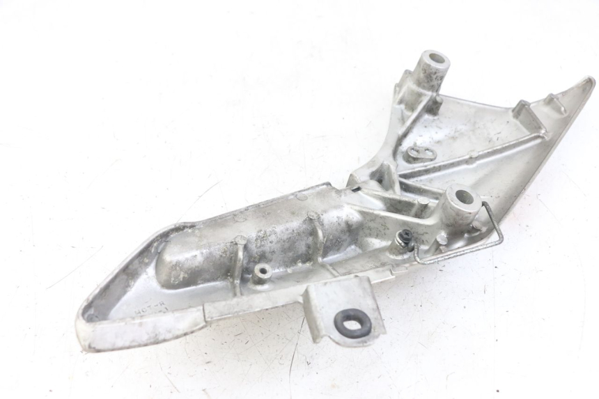 photo de PLATINE CALE PIED ARRIERE DROIT HONDA FJS SILVERWING SILVER WING 600 (2001 - 2010)