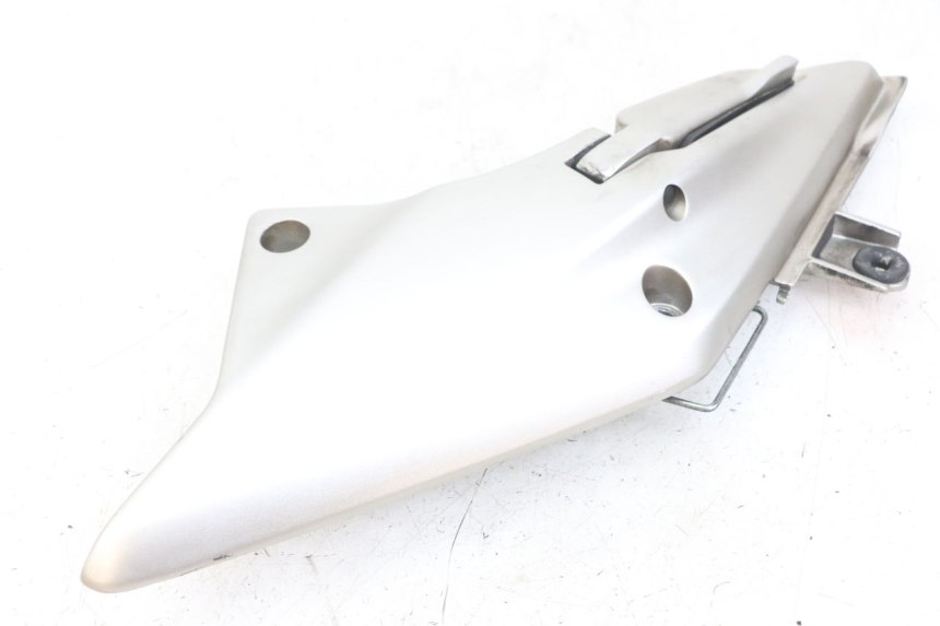 photo de PLATINE CALE PIED ARRIERE DROIT HONDA FJS SILVERWING SILVER WING 600 (2001 - 2010)