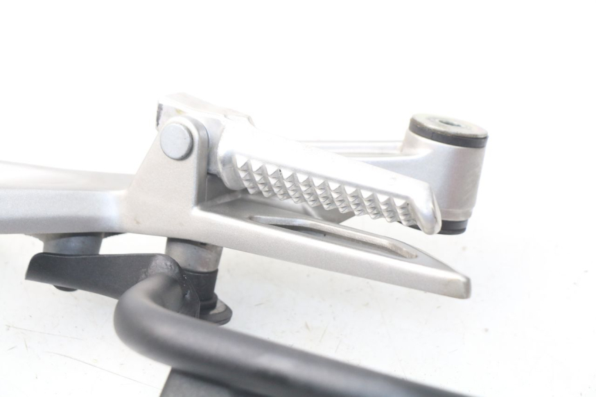 photo de PLATINE CALE PIED ARRIERE DROIT HONDA INTEGRA NC D 750 (2016 - 2018)
