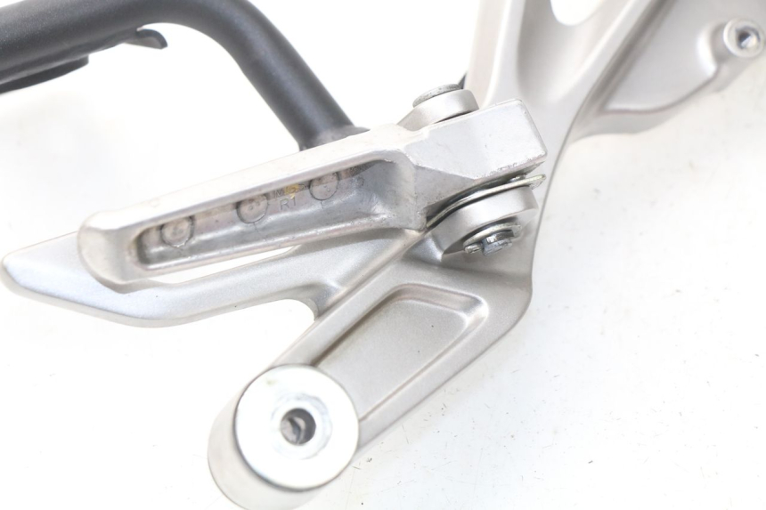 photo de PLATINE CALE PIED ARRIERE DROIT HONDA INTEGRA NC D 750 (2016 - 2018)