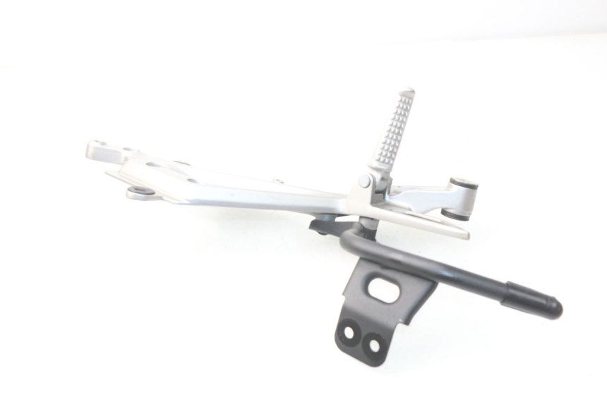 photo de PLATINE CALE PIED ARRIERE DROIT HONDA INTEGRA NC D 750 (2016 - 2018)