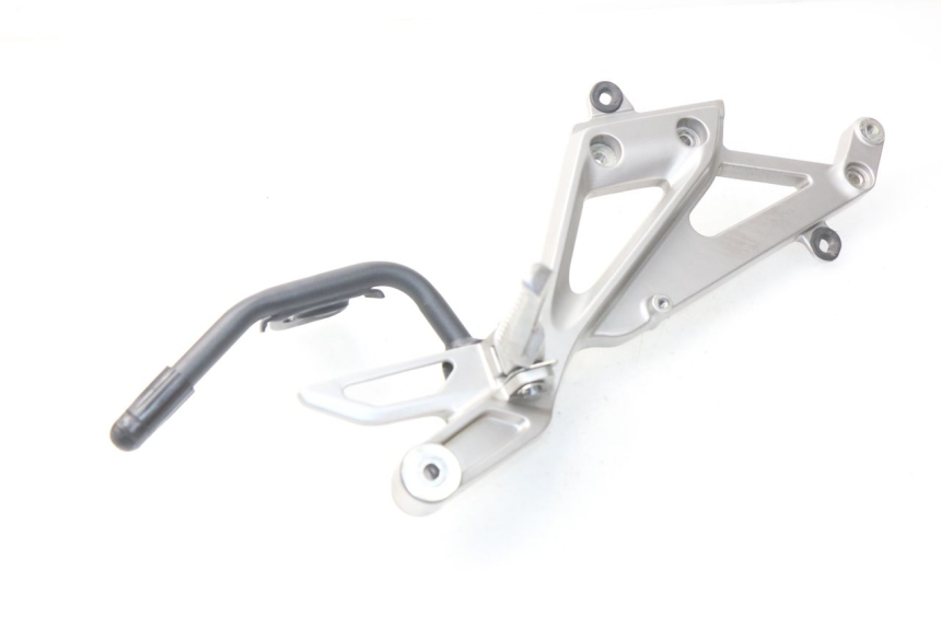 photo de PLATINE CALE PIED ARRIERE DROIT HONDA INTEGRA NC D 750 (2016 - 2018)