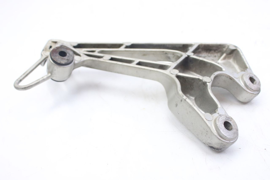 photo de PLATINE CALE PIED ARRIERE DROIT HONDA VFR FI RC46 800 (1998 - 2001)