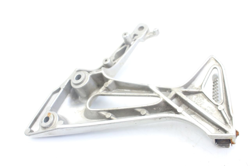 photo de PLATINE CALE PIED ARRIERE DROIT HONDA VFR VTEC RC46 800 (2002 - 2013)