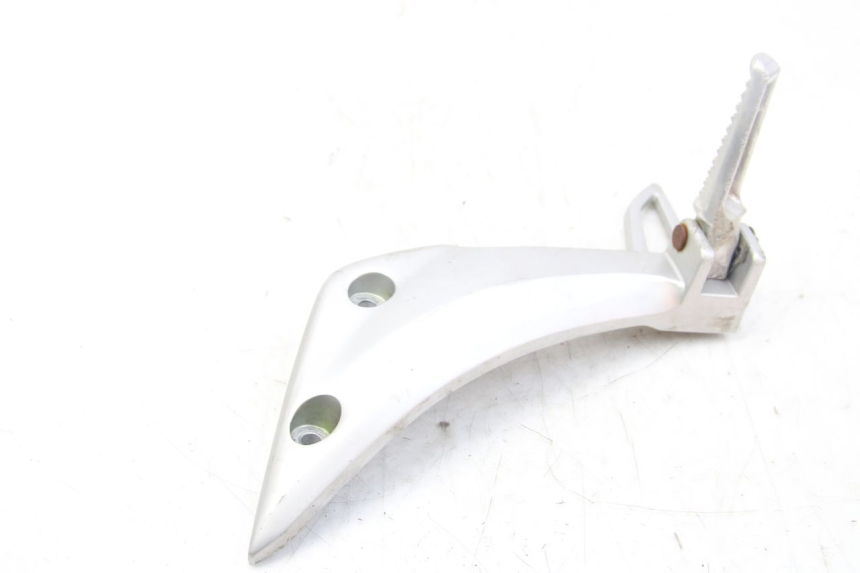 photo de PLATINE CALE PIED ARRIERE DROIT HONDA VISION NSC R 50 (2013 - 2015)