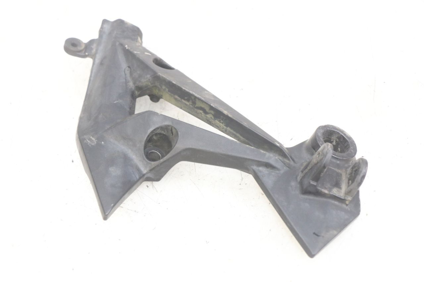 photo de PLATINE CALE PIED ARRIERE DROIT KAWASAKI Z 750 (2007 - 2013)