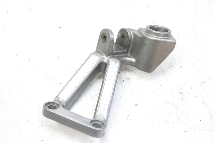 photo de PLATINE CALE PIED ARRIERE DROIT KAWASAKI ZX-6R ZX6R 600 (1995 - 1997)