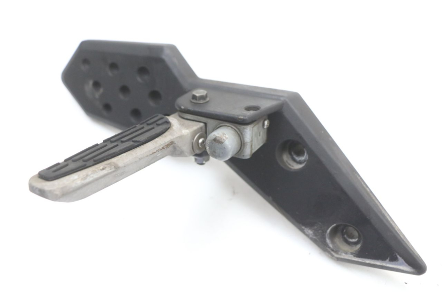 photo de PLATINE CALE PIED ARRIERE DROIT KYMCO SUPER 8 4T 50 (2021 - 2024)