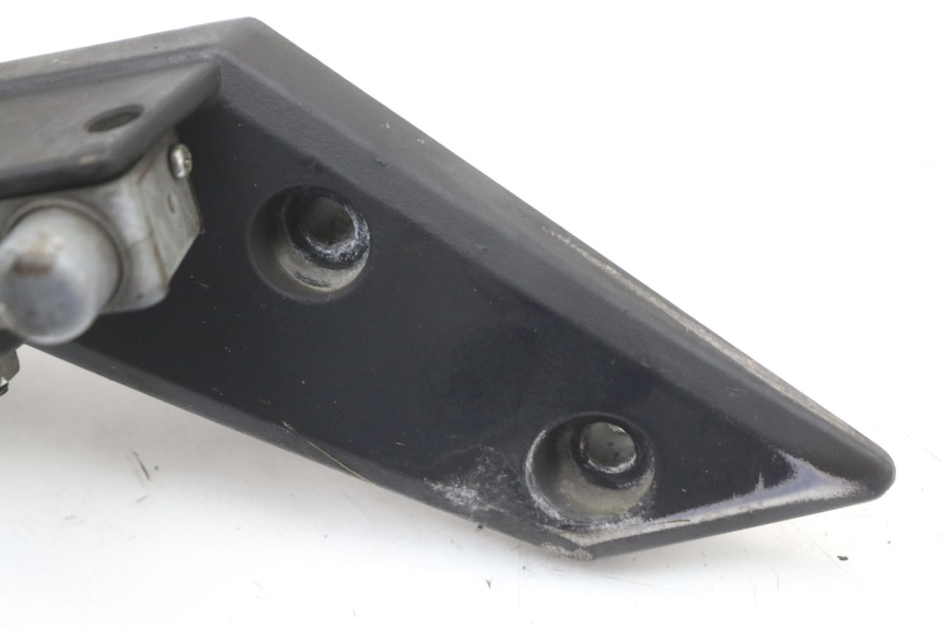photo de PLATINE CALE PIED ARRIERE DROIT KYMCO SUPER 8 4T 50 (2021 - 2024)