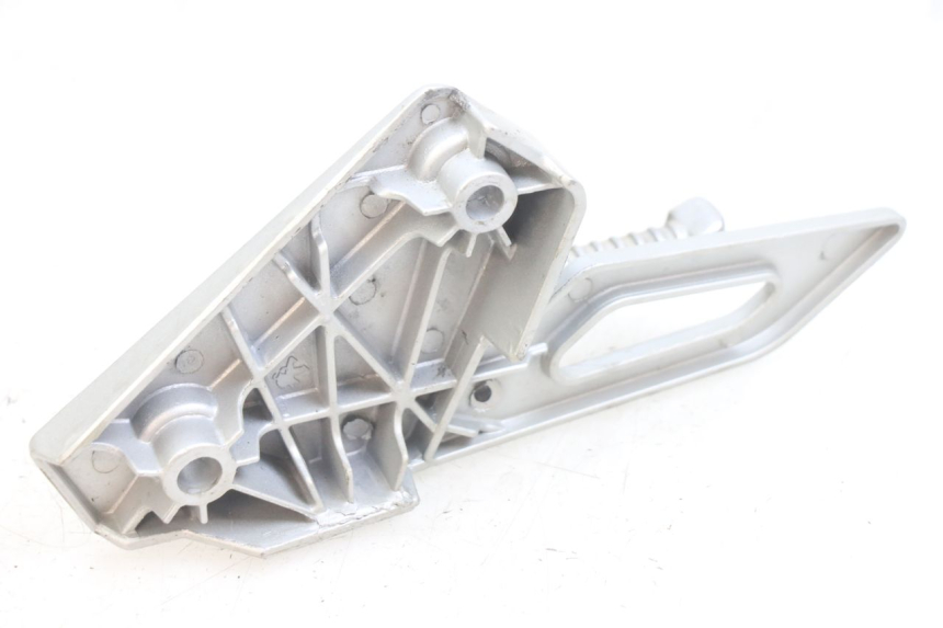 photo de PLATINE CALE PIED ARRIERE DROIT PEUGEOT SPEEDFIGHT 4 4T 50 (2015 - 2019)