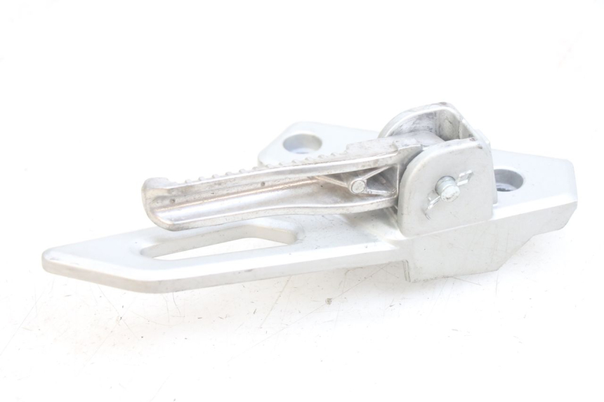 photo de PLATINE CALE PIED ARRIERE DROIT PEUGEOT SPEEDFIGHT 4 4T 50 (2015 - 2019)