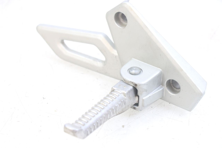 photo de PLATINE CALE PIED ARRIERE DROIT PEUGEOT SPEEDFIGHT 4 4T 50 (2015 - 2019)
