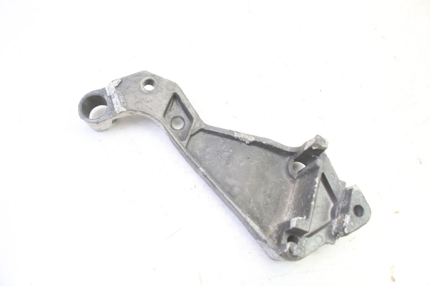 photo de PLATINE CALE PIED ARRIERE DROIT TRIUMPH SPRINT 900 (1995 - 1998)