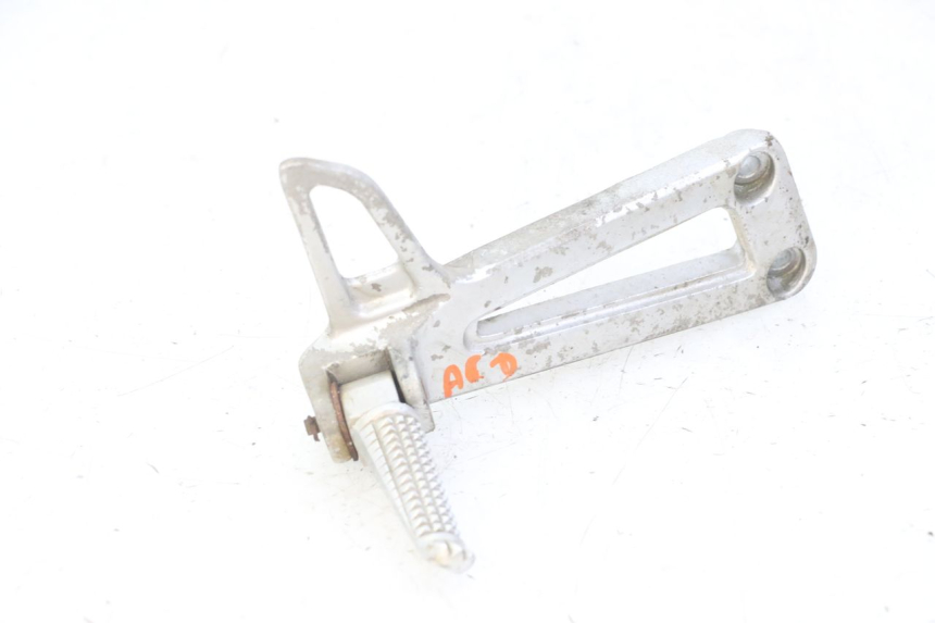 photo de PLATINE CALE PIED ARRIERE DROIT YAMAHA TDR DELTABOX 125 (1993 - 2003)