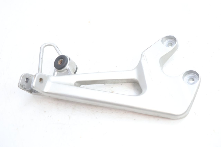 photo de PLATINE CALE PIED ARRIERE DROIT HONDA VFR FI RC46 800 (1998 - 2001) - Vue d’ensemble