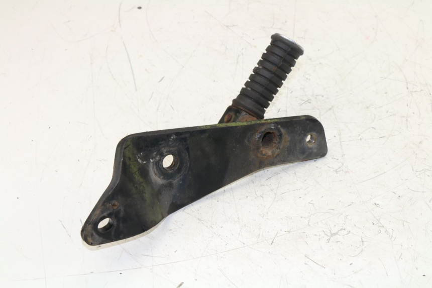 photo de PLATINE CALE PIED ARRIERE DROIT YAMAHA VIRAGO 125 (1996 - 2003)